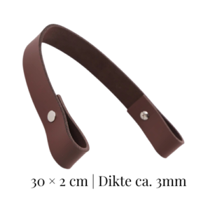 890607-4 | 8596475615952 | Huismerk | leren tashengsel | bruin leren tashengsel | tashengsel 30cm | leren tashengsel 30cm | tashengsel 2cm | leren handvat | bruin leren handvat | echt leren handvat | rundleer tashengsel | rundleer handvat | tashandvat | leren tasgreep | tas hengsel bruin | tas maken | zelf tassen maken | tassen maken accessoires | tas accessoires | tasbeslag | handtas maken | mand maken | handvat voor tas | handvat voor mand | leren handgreep | leather bag handle | brown leather handle | leather purse handle | cowhide handle | Leder Taschengriff | Ledergriff Tasche | brauner Taschengriff
