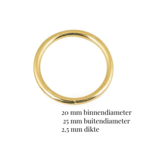 730808-2 | 8596475201469 | Tassenring Goud Metaal 20mm O-Ring | tassenring goud | tassenring 20mm | o-ring goud | o-ring 20mm | metalen tassenring | ronde tassenring | gouden tassenring | metalen ring goud | metalen ring 20mm | ring voor tassen | ring voor schoudertas | schoudertas ring | hengsel ring | schouderband ring | tassen maken | tas maken | tasonderdelen | tassenbeslag | tassenbeslag goud | goudkleurig tassenbeslag | musketonhaak ring | tashengsel bevestigen | schouderband bevestigen | bag ring gold | o ring gold | bag ring 20mm | metal bag ring | shoulder bag ring | bag hardware gold | Taschenring gold | O-Ring gold | Taschenring 20mm | Metallring Tasche | Taschenbeschläge gold